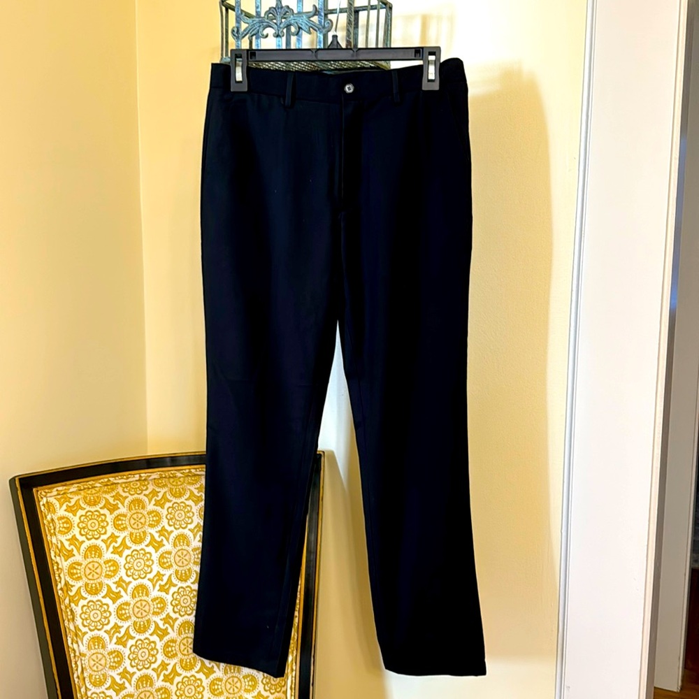 Yuan Lu youth pants.